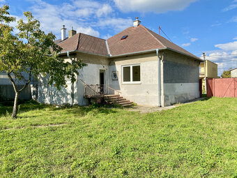 Predstavujeme Vám exkluzívne na predaj 3- izbový rodinný dom - 2