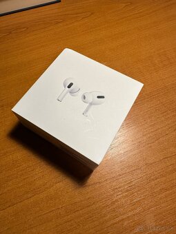 airpods pro with Wireless Charging Case 2019 - 2