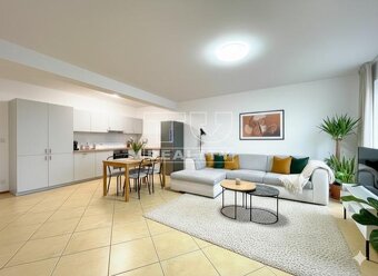 Bezbarierový byt centre Liptovského Mikuláša-byt 74,20m2. - 2