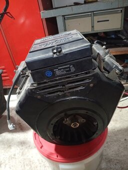 Briggs & Stratton - 2