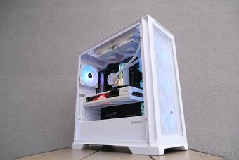 Herný PC, Ryzen 9 7950X, RX 7800XT 16GB, 32GB RAM DDR5, SSD - 2