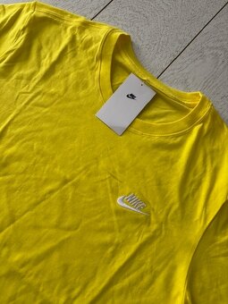 Tricko panske NIKE - NOVE S VISACKOU - 2