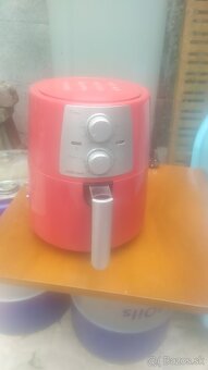 Teplovzdušná fritéza Delimano. - 2