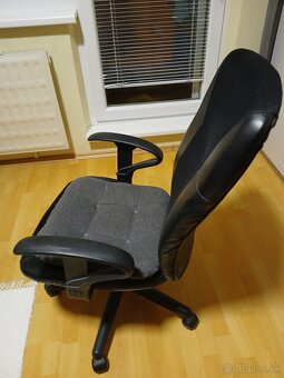 Kancelárska stolička - 2