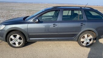 Škoda Octavia scout 2,0 TDI 4x4 - 2