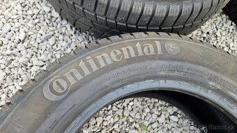 Continental 215/60 R16 - 2