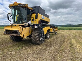 Predám New Holland CS660 - 2