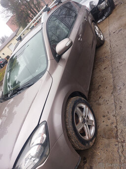 Rozpredam Kia Ceed Combi 1.4 facelift - 2