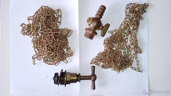 Retro materiál - doplnky na vodovodné batérie, radiátory.. - 2