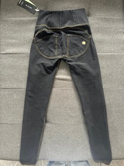 Freddy original Xs - 2