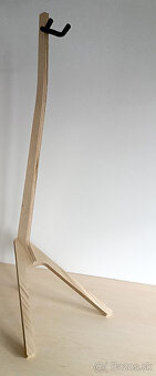 stojan na zavesenie gitary - 2