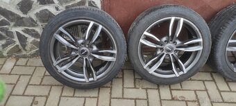 Kolesa letne r17 5x112 - 2