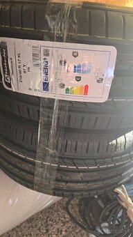 Matador Hectorra 5 215/40 R17 XL - 2