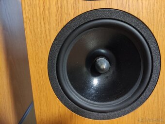 Neat Momentum 3i high end reproduktory - 2