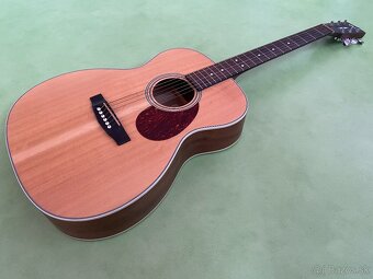 Akustická gitara CORT - 2