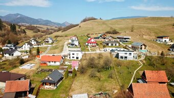 Predaj 2 stavebné pozemky 721 m² a 723 m² | Veličná - 2