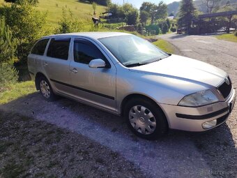 Škoda Octavia - 2