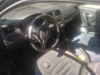 VW Polo - 2
