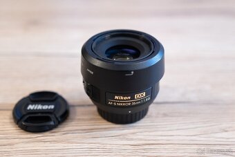 Nikon NIKKOR 35 mm f/1.8G AF-S DX - 2