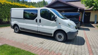 Predám dodávku Opel Vivaro 6 MIESTNE LONG 2,0cdti - 2