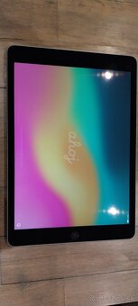 Ipad 9th gen. 64 GB + Pencil 1 - 2