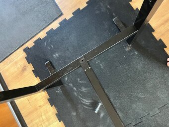 Lavička na bench - 2