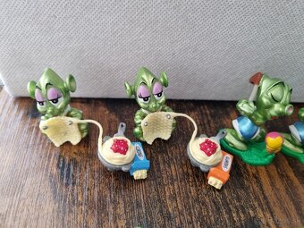 Kinder figúrky a varianty AstroComic 2000 - 2