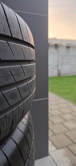 Goodyear Efficientgrip Performance 215/55 R17 - 2