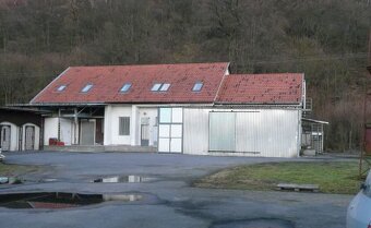 Prevádzkovo-výrobný priestor v obci Drážovce - 2