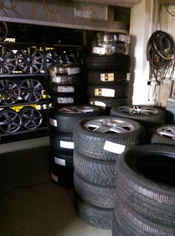 ZIMNE PNEUMATIKY- 205/65/16 C- AKO NOVE NA DODAVKU. - 2