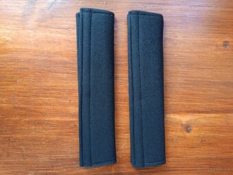 Predám návleky na bezpečnostný pas s logom Fiat - 2