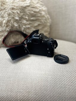 Predám foťák zrcadlovku Canon 250d, nepoužitá - 2