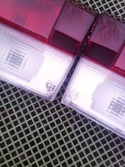 zadné svetlá skoda 105,120,125,130,135,136,rapid - 2