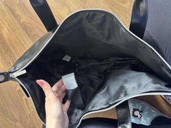 John Varvatos cierna kabelka - 2