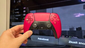Ovládač  na  ps5 - 2
