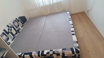 Manželka posteľ - 2