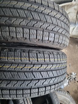 255/55R20 - 2