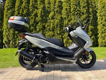 Honda Forza 350 LeoVince - 2