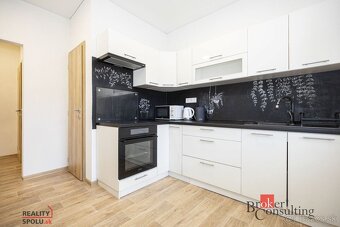 NA PRENÁJOM 2 izbový byt po rekonštrukcii, Zvolen - blízko c - 2