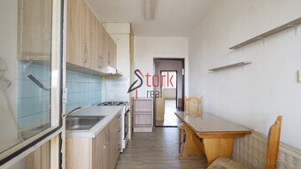 Na predaj - 2i byt s loggiou - Rajec - 2