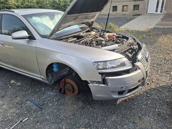 Blatník Audi A6C6 - 2