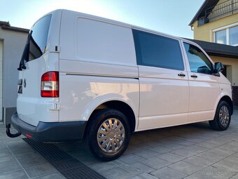 Volkswagen Transporter T5 - 2
