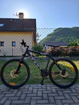 Bicykel Felt - 2