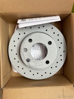 Športové dierované kotúče Škoda Felícia - 2