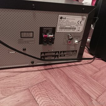 LG CK43 mini systém - 2