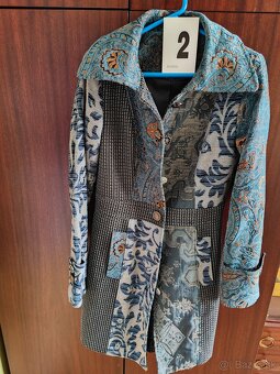 predám kabáty ,a bundy - 2