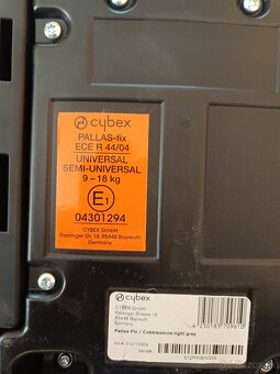 Predám základňu Cybex Pallas - 2