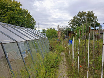 HĽADÁTE ZÁHRADU NA RELAX A PESTOVANIE OVOCIA A ZELENINY ? PO - 2