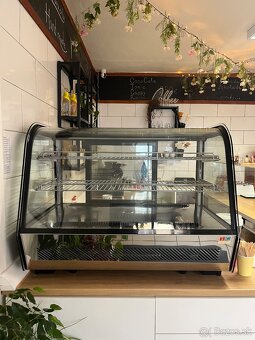 Chladiaca vitrína - 2