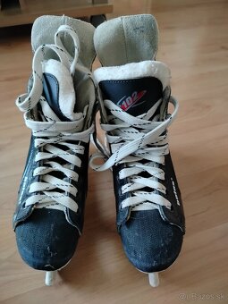 Chlapčenské ľadové korčule v. 35 - 2